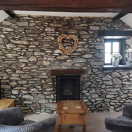 Red Lion Hotel Ystrad Meurig Bagian luar foto